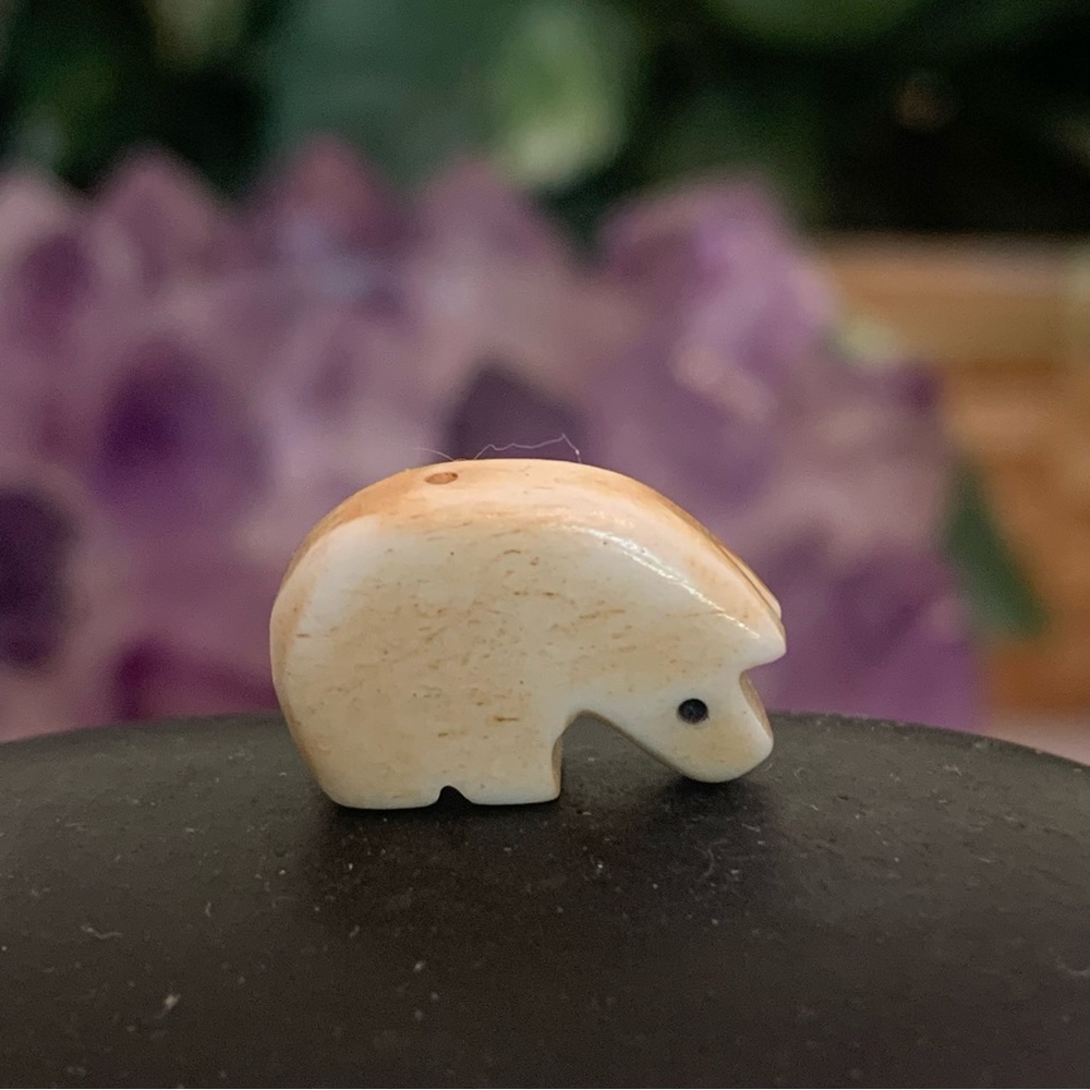 Vintage Carved Bear Bone Bead Native American Style Miniature Animal Fetish .6”
